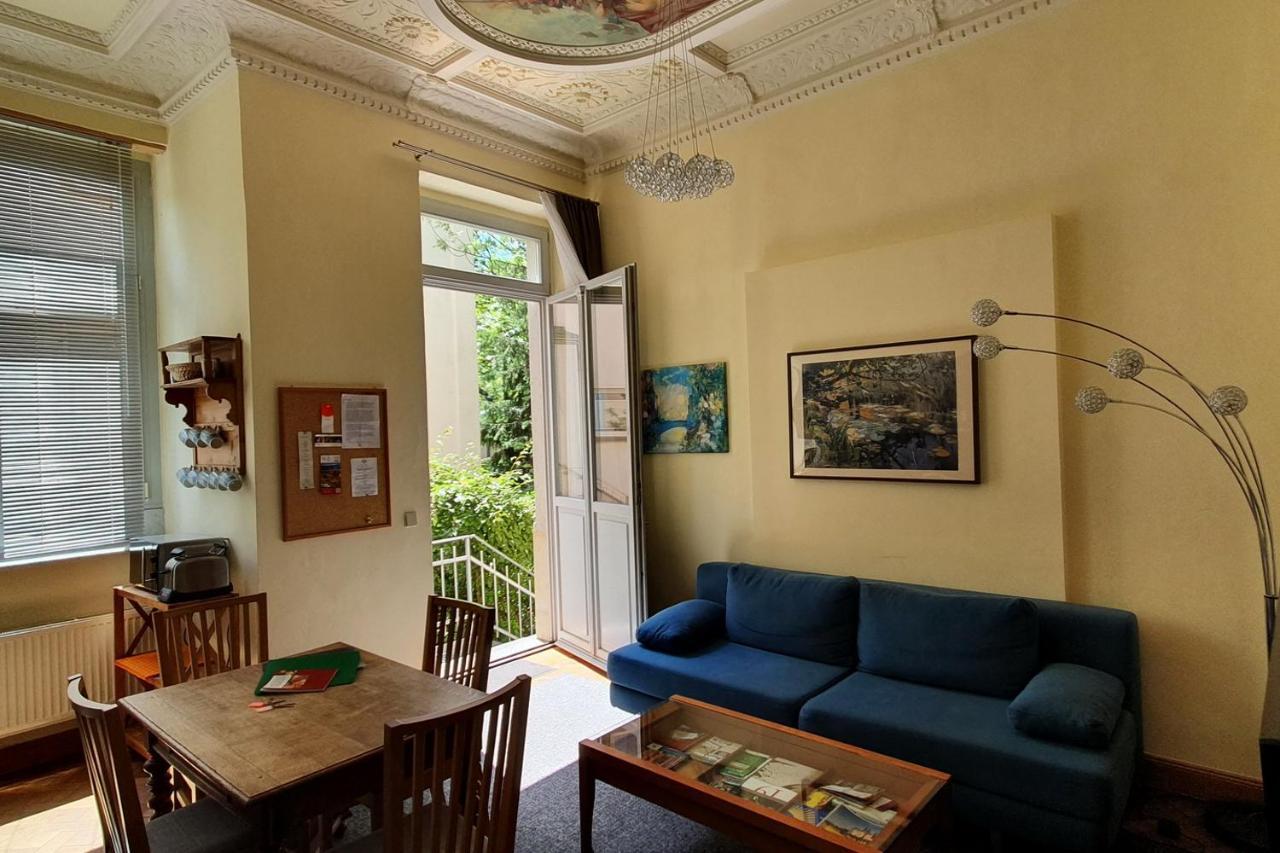 Ferienwohnungen Villa Haniel Carl เดรสเดน ภายนอก รูปภาพ
